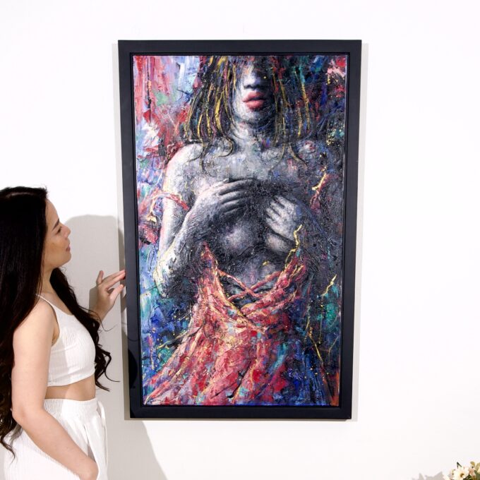 Mulher em Vestido Rosa – 60 X 100 cm Art Gallery Alpha House Gallery